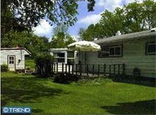 6801 Groveland Rd, Pipersville, PA 18947