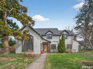 80 Santa Fe Avenue, Hamden, CT 06517