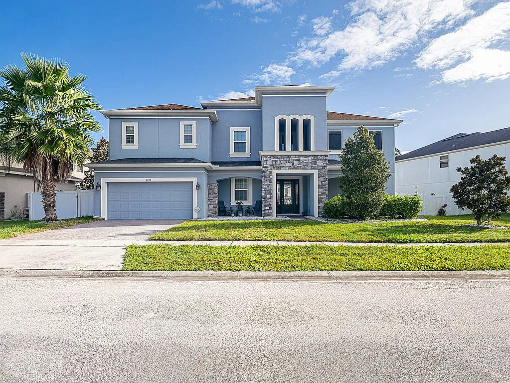 Property main image