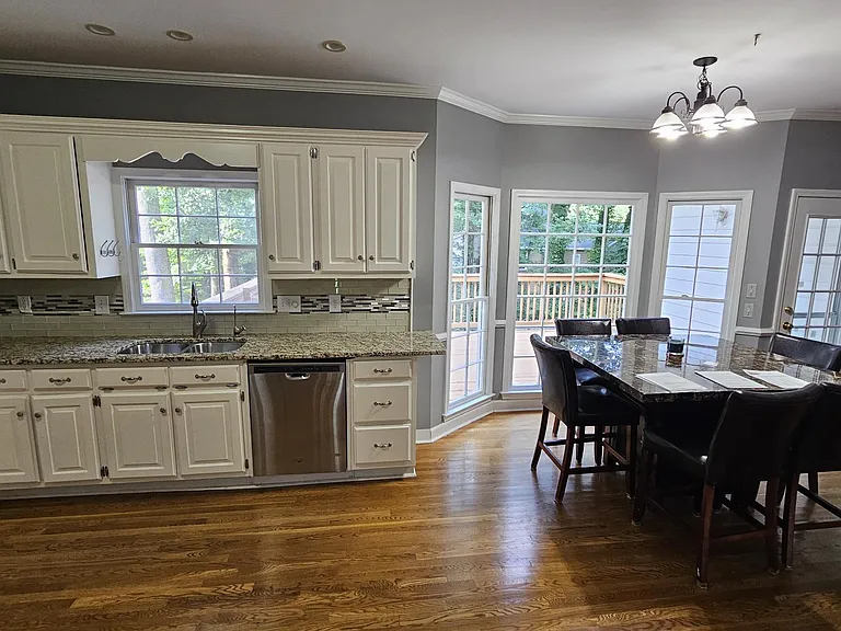 1381 Providence Dr — Photo 12