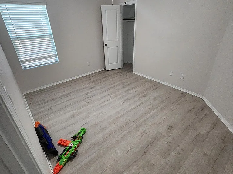 18419 Cobalt Cove Ln — Photo 19