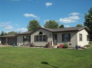 217 Sarahs Cir, Rockland, WI 54653