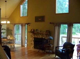121 E Huckleberry Ct, Union, WA 98592