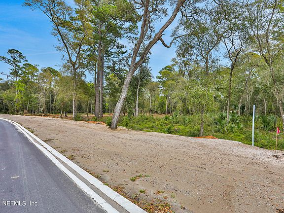 3rd image of 134 CANOPY HALL Drive