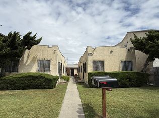 633 W 79th St, Los Angeles, CA 90044