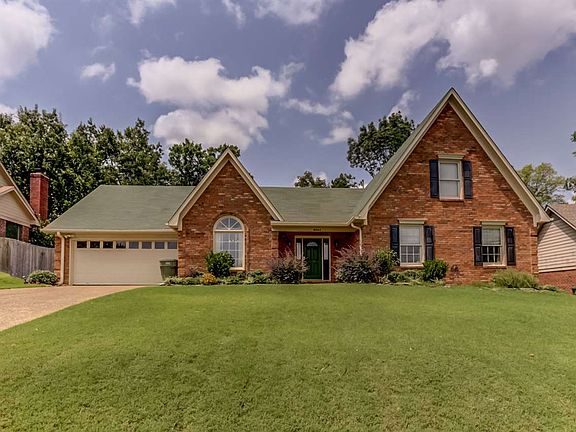 2nd image of 8804 Grandbury Pl