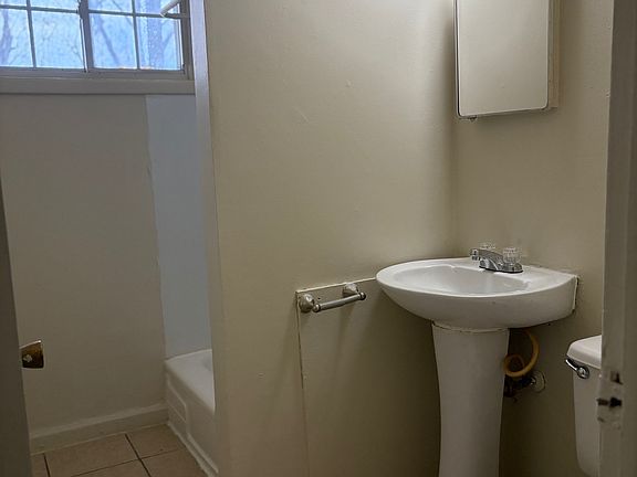 5th image of 49 W Markison Ave #B