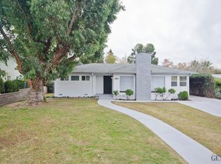 1713 Burton Way, Bakersfield, CA 93306