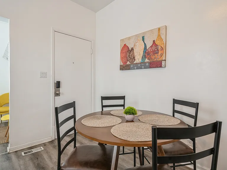 2818 N Ashland Ave #1 — Photo 8