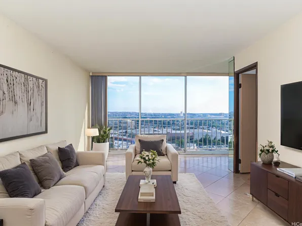 98-099 Uao Pl APT 1503, Aiea, HI 96701