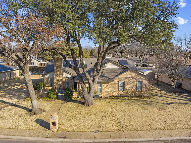 322 N Greenstone Ln — Photo 42