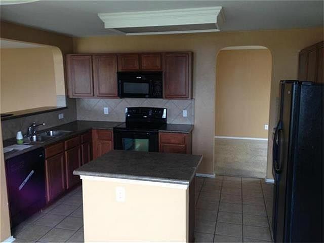 2nd image of 19904 Cheyenne Valley Dr