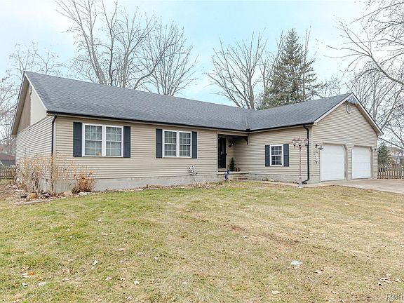 2nd image of 4587 N 5th St