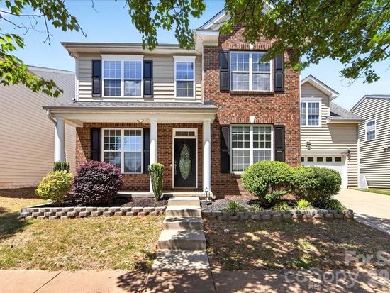13915 Holly Stream Dr, Huntersville, NC 28078