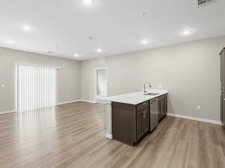 1819 Palace Dr #1C — Photo 5