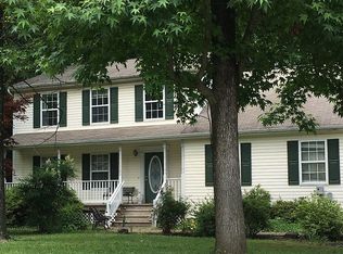 3595 2nd Ave, Edgewater, MD 21037