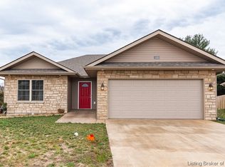 8058 Hudson Ln, Georgetown, IN 47122