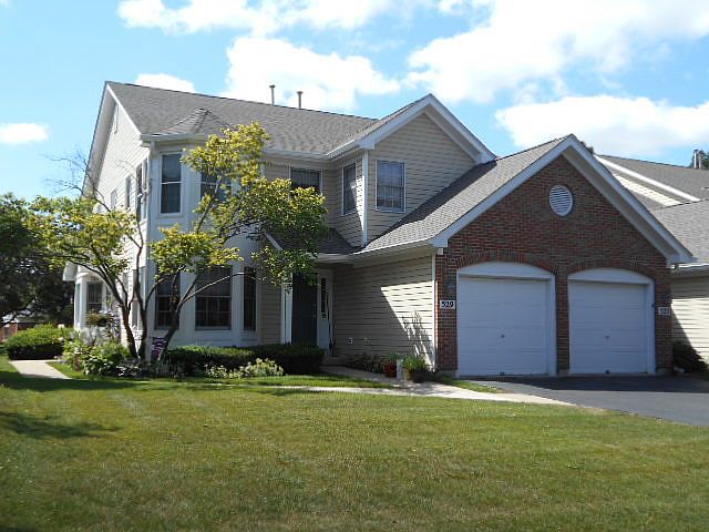 1st image of 527 Bradbury Ln