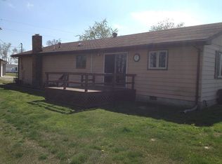 2984 N Glenwood Rd, Noble, IL 62868