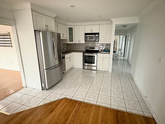 4th image of 3260 Ferris Rd