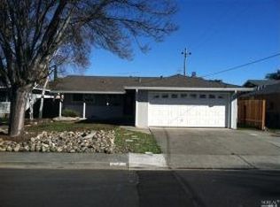 408 Elsinore Dr, Vacaville, CA 95687