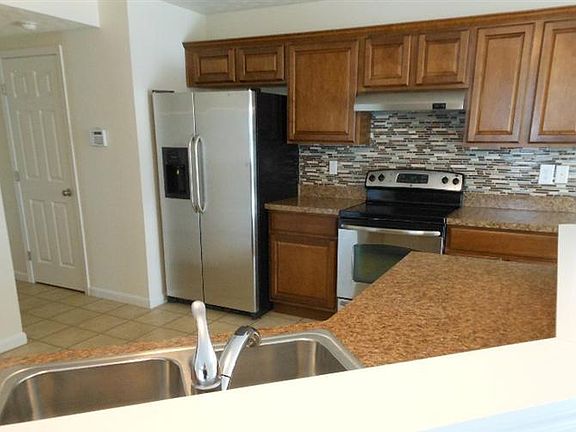 5th image of 355 Hennepin Dr