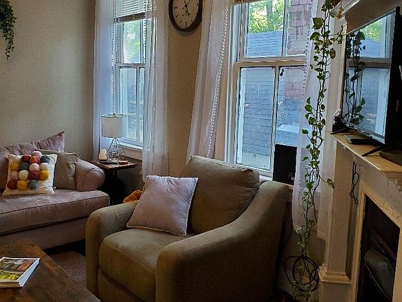 2nd image of 529 E Park Avenue Ln APT 3