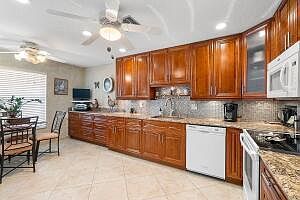 2nd image of 1965 NW 18th Street #102