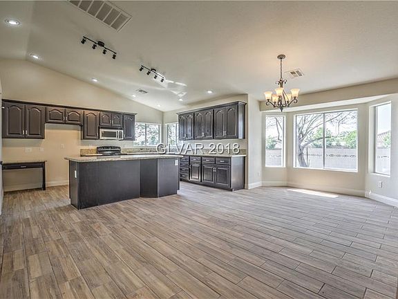 4th image of 5611 N Bonita Vista St