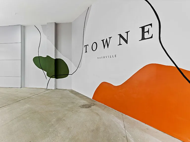 Towne Nashville — Photo 40