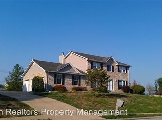 930 Thornbury Pl, O Fallon, IL 62269