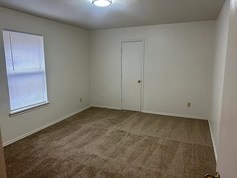2707 Mason Dr — Photo 12