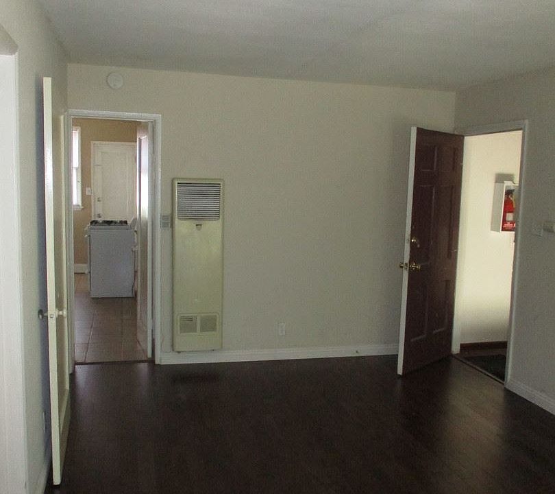 2nd image of 4620 N Banner Dr APT 4