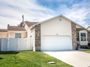1165 W Wimbledon Ridge Ln, West Jordan, UT 84084