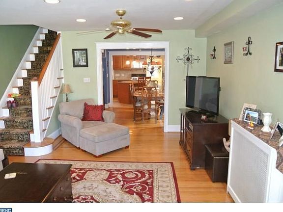 5th image of 7714 Hasbrook Ave