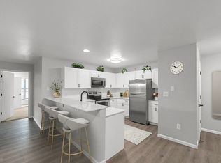 Rivers Edge Apartments, Waukesha, WI 53186