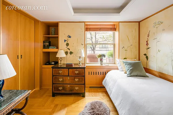 Sold by Corcoran | media 16