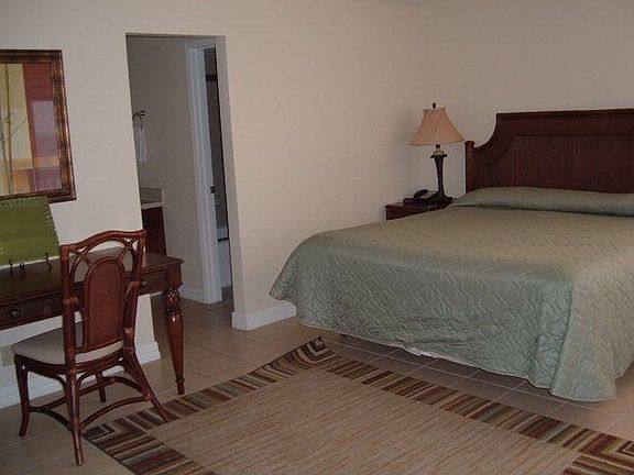 4th image of 4901 Laguna Blvd Unit 301