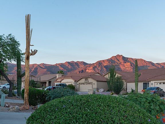 3rd image of 4704 S Louie Lamour Dr