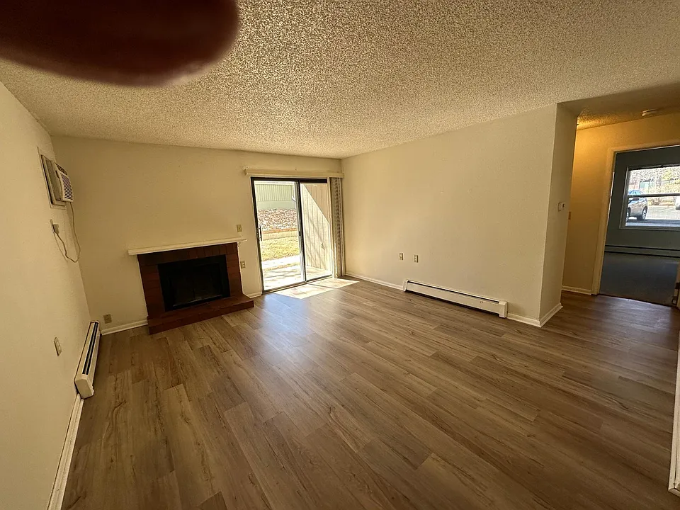 3400 Stanford Rd #B211