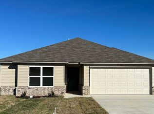 100 Kyndall Lauren Ln, Cabot, AR 72023