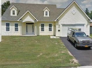 329 Magnolia Ave, East Rochester, NY 14445