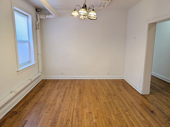 5th image of 1505 Oak Ave #G
