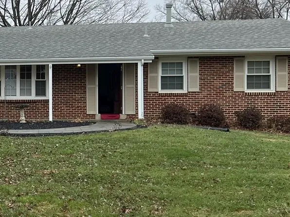 17600 Wheat Fall Dr, Derwood, MD 20855