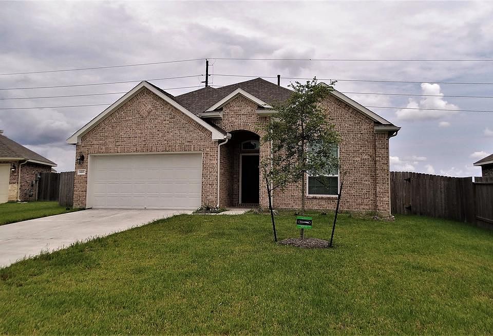 1st image of 14107 Medina Dr