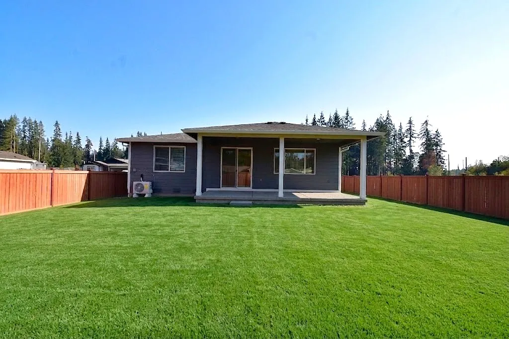 3 bed, 1860 sqft, $3,250 — Photo 3