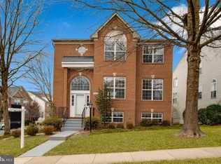 3013 Rose Arbor Ct, Fairfax, VA 22031