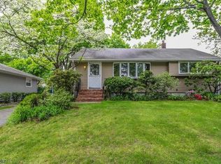 24 Alyson Pl, Bloomfield, NJ 07003