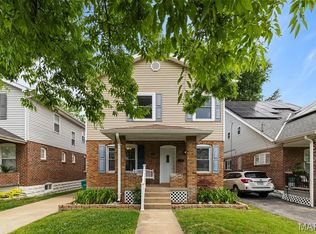 8771 Brentwood Pl, Saint Louis, MO 63144