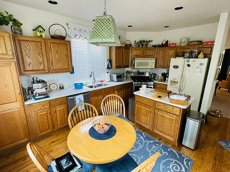 815 Spyglass Cir — Photo 18